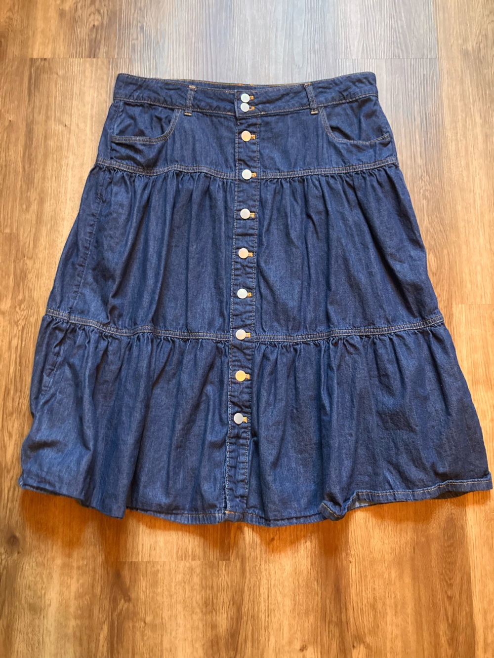 Time & Tru Blue Denim Button-up Skirt 14